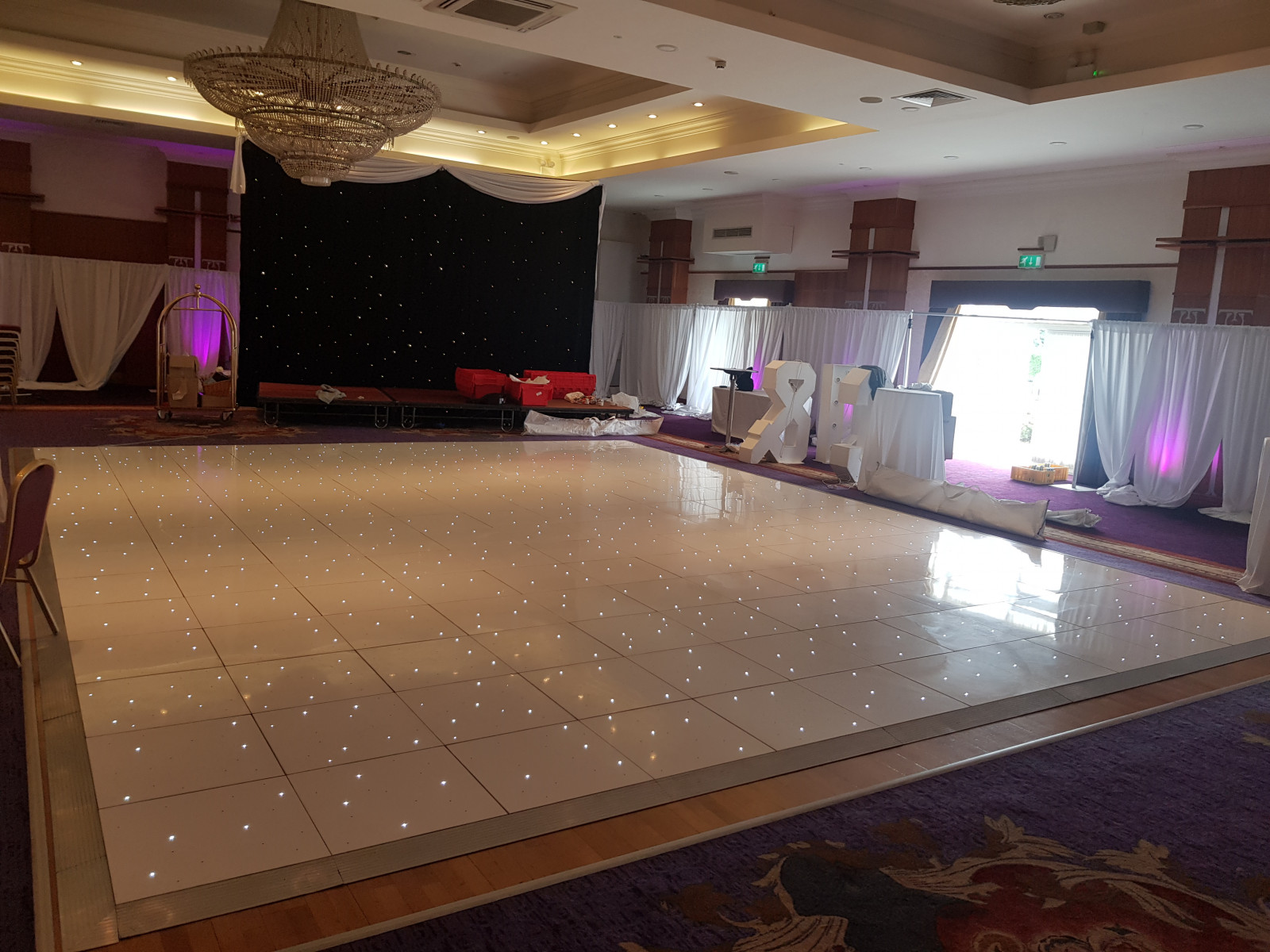 Dance Floors For A Variety Of Events Led Dance Floors
